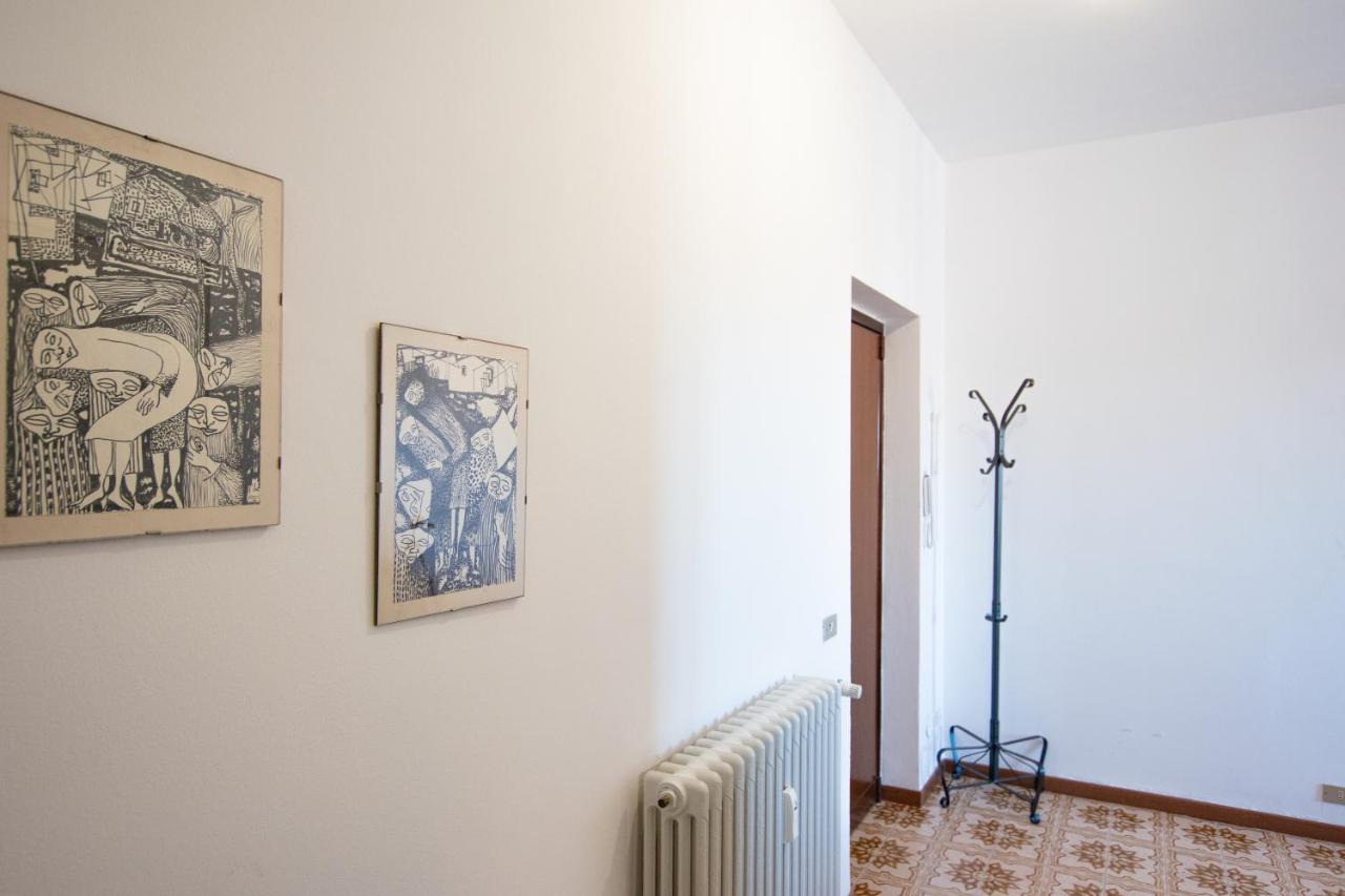 I Host Apartment - Sant'Agostino 7 ميلان المظهر الخارجي الصورة